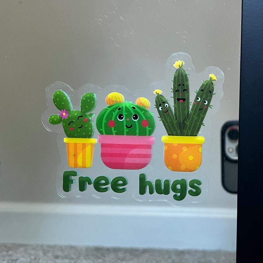 Mirror Cling | Window Cling - "Free hugs"